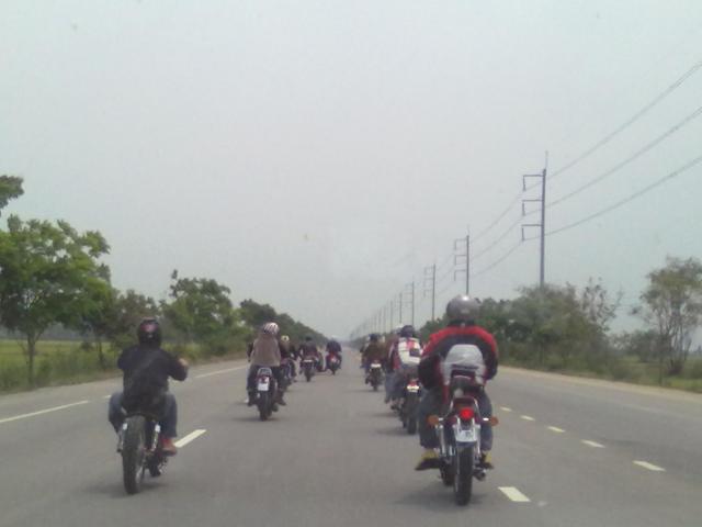 Name:  01042012640.jpg
Views: 51
Size:  21.7 KB