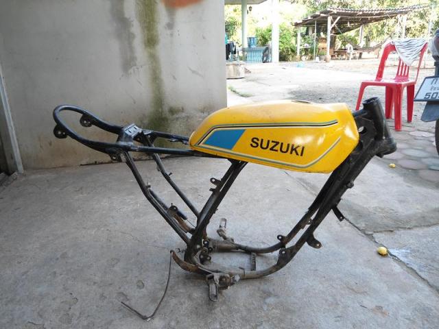 Name:  001.jpg
Views: 358
Size:  51.4 KB
