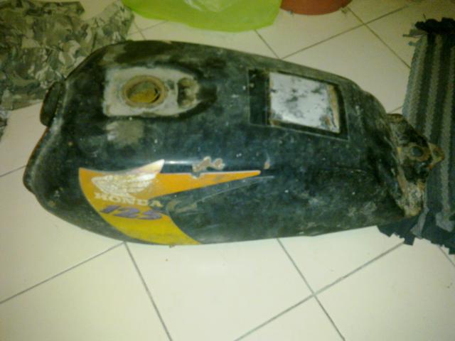 Name:  050720121133.jpg
Views: 209
Size:  32.1 KB