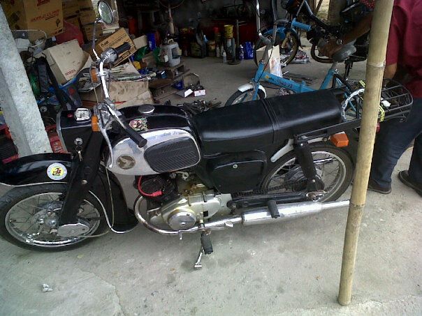 Name:  283762_386020078121351_1147530015_n.jpg
Views: 1590
Size:  65.5 KB