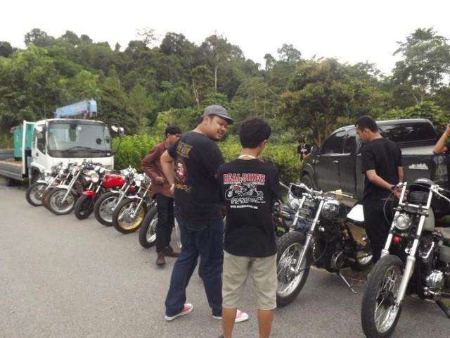 Name:  295292_350738481662145_1079384045_n.jpg
Views: 280
Size:  49.4 KB