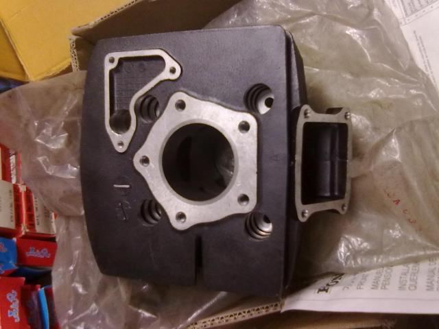 Name:  100720122638.jpg
Views: 538
Size:  36.5 KB