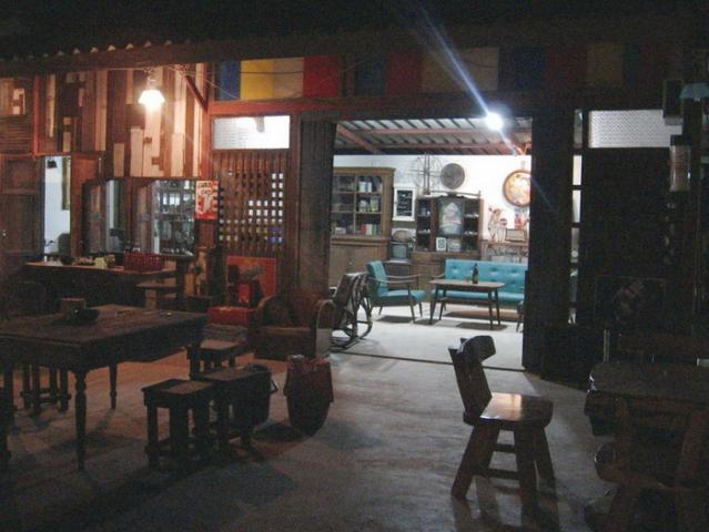 Name:  1289865734.jpg
Views: 608
Size:  43.8 KB