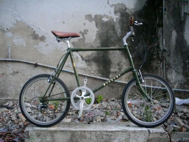 Name:  001.jpg
Views: 2595
Size:  48.9 KB
