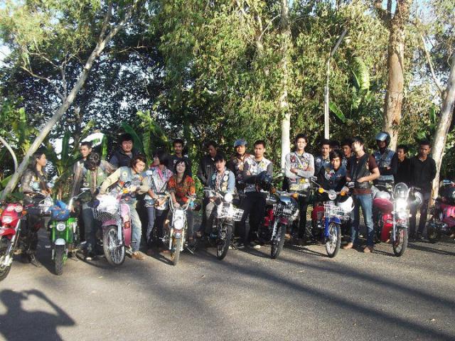Name:  427363_165181590263594_525441383_n.jpg
Views: 652
Size:  94.0 KB