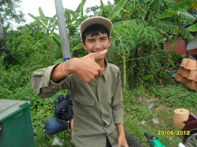 Name:  474448_379618142103124_402618580_o.jpg
Views: 589
Size:  60.8 KB