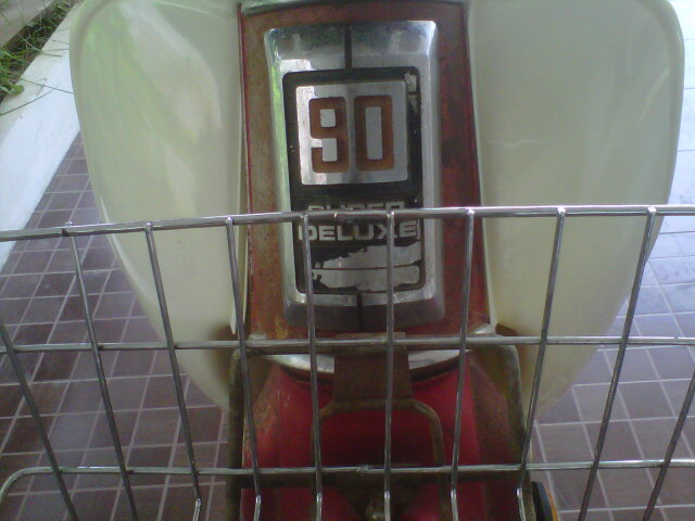 Name:  IMG00759-20120717-1148.jpg
Views: 236
Size:  57.5 KB