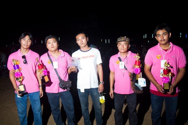 Name: 381079_326730820687453_618461956_n.jpg
Views: 224
Size: 36.7 KB