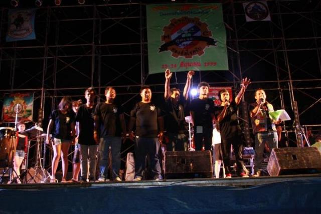 Name:  600701_325247864226551_605694976_n.jpg
Views: 67
Size:  42.1 KB