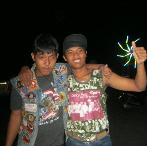 Name:  292581_260840734013808_1600043254_n.jpg
Views: 44
Size:  28.4 KB