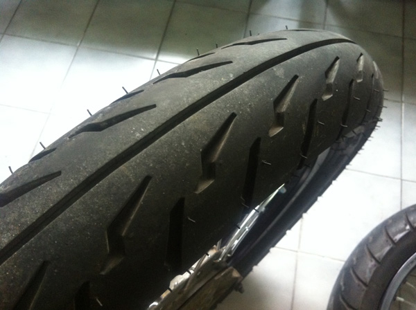 Name:  Yai(2).JPG
Views: 859
Size:  99.0 KB