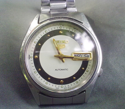 Name:  seiko bw1.jpg
Views: 676
Size:  96.4 KB