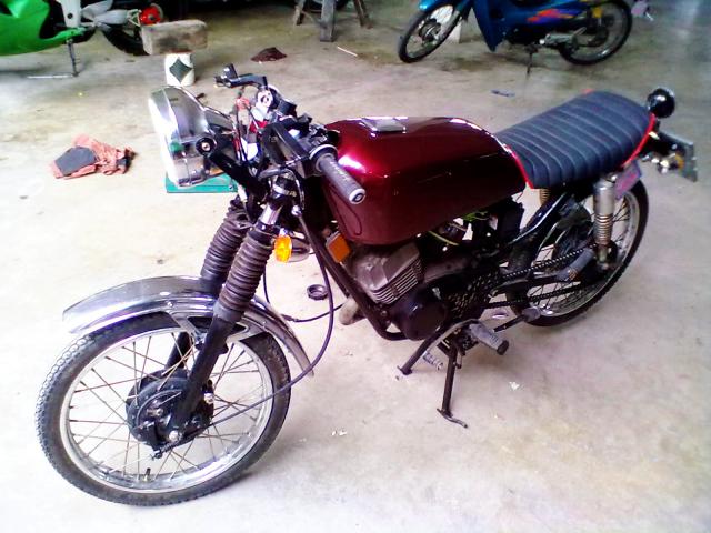 Name:  24032012825.jpg
Views: 165
Size:  54.7 KB