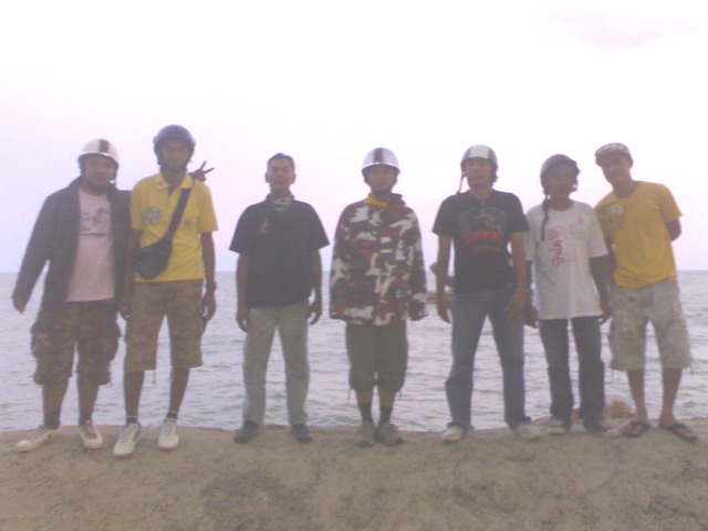 Name:  ֧Ƕٻѹ˹.jpg
Views: 572
Size:  53.4 KB