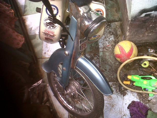 Name:  IMG04012-20120819-1225.jpg
Views: 84
Size:  55.9 KB