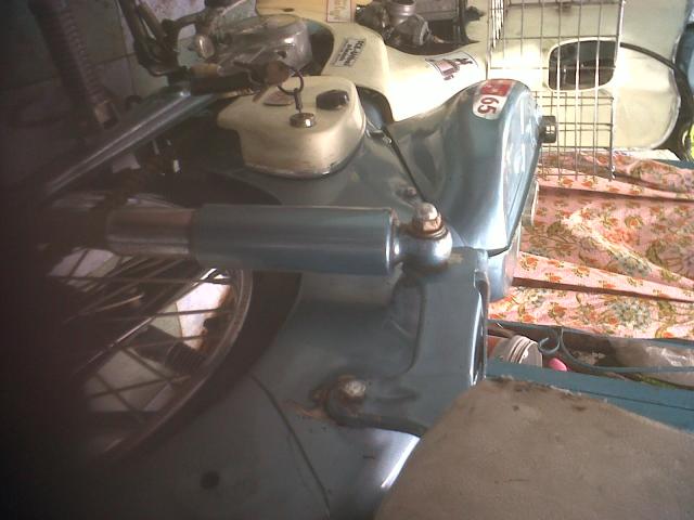 Name:  IMG04015-20120819-1228.jpg
Views: 89
Size:  38.5 KB