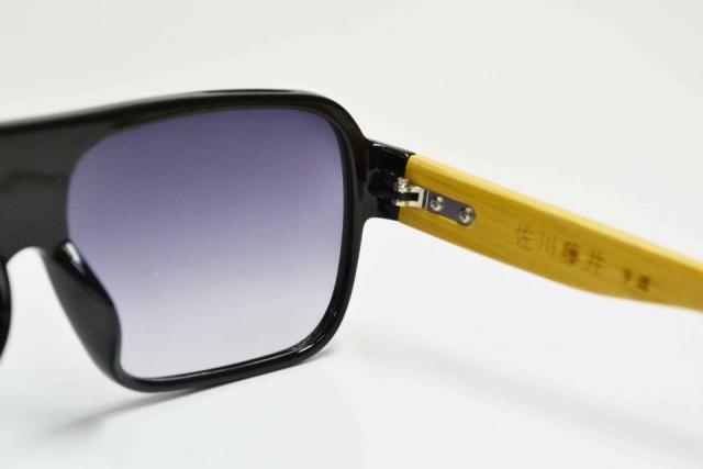 Name:  422534_275239359242975_1321348997_n.jpg
Views: 1280
Size:  15.4 KB