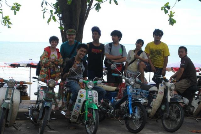 Name:  205930_160273050718672_100002079359077_331079_3748508_n.jpg
Views: 98
Size:  44.1 KB