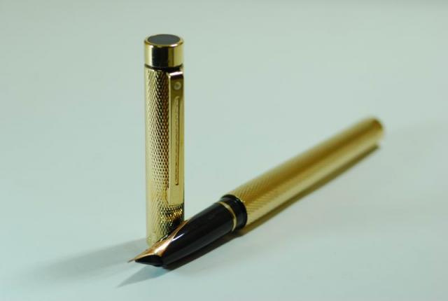 Name:  Sheaffer Targa 09.jpg
Views: 1759
Size:  13.9 KB