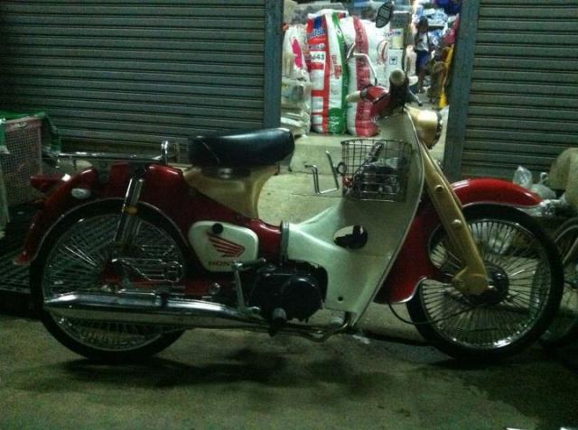 Name:  401794_2525489197068_1860783013_n.jpg
Views: 844
Size:  51.5 KB