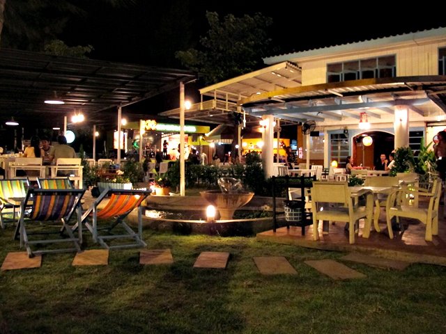 Name:  561163_271172749649762_178684464_n.jpg
Views: 624
Size:  76.9 KB