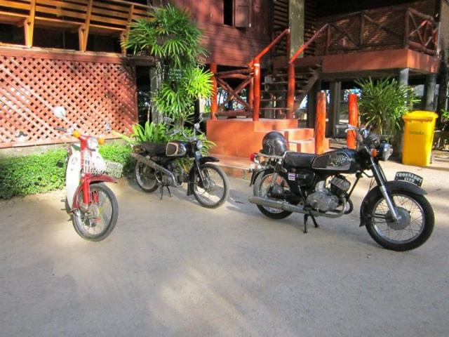 Name:  555478_400460860017438_770594410_n[1].jpg
Views: 301
Size:  57.7 KB