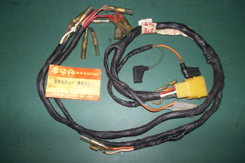 Name:  045.jpg
Views: 872
Size:  65.3 KB