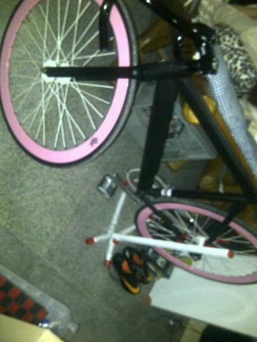 Name:  IMG-20120924-00126.jpg
Views: 398
Size:  25.7 KB