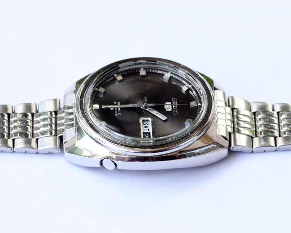 Name:  s8.jpg
Views: 191
Size:  31.2 KB