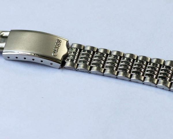 Name:  s10.jpg
Views: 198
Size:  27.4 KB