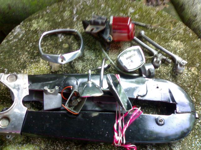 Name:  280920121129.jpg
Views: 328
Size:  62.8 KB