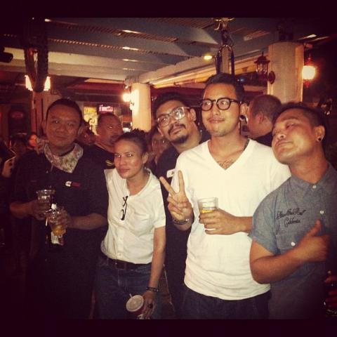 Name:  317534_352470624847941_179981199_n.jpg
Views: 429
Size:  32.1 KB