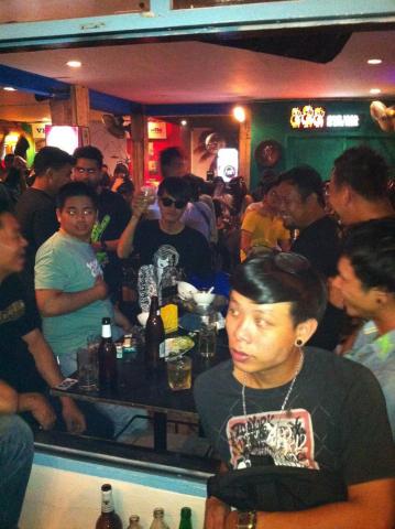 Name:  561920_352643621497308_610512625_n.jpg
Views: 277
Size:  32.2 KB