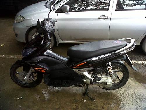 Name:  IMG00263-20120928-1111.jpg
Views: 354
Size:  34.2 KB