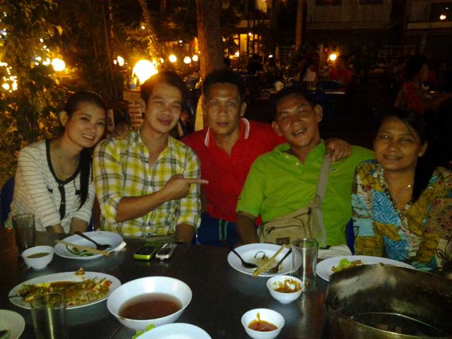 Name:  20121011_214023.jpg
Views: 199
Size:  51.7 KB