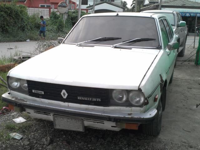 Name:  resized_Renault4.jpg
Views: 423
Size:  49.2 KB
