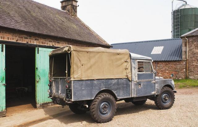 Name:  land-rover-107-series-i-01.jpg
Views: 2892
Size:  48.4 KB