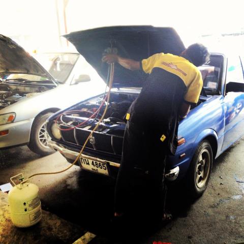 Name:  285638_483468915018564_740453538_n.jpg
Views: 824
Size:  33.3 KB