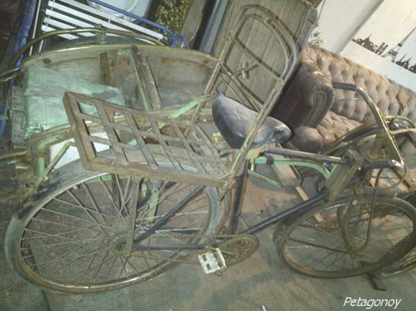 Name:  IMG-20121108-02100.jpg
Views: 170
Size:  48.6 KB