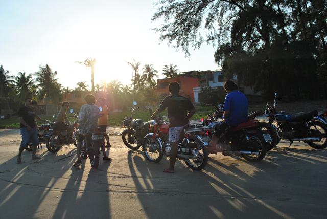 Name:  DSC_0145.jpg
Views: 77
Size:  44.7 KB