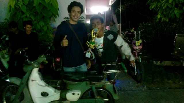 Name:  2012-10-20-213.jpg
Views: 324
Size:  31.9 KB