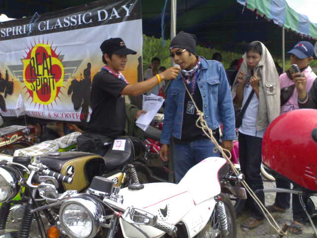 Name:  07102007208.jpg
Views: 2698
Size:  54.4 KB