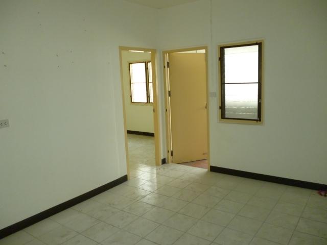 Name:  P1010064.jpg
Views: 1024
Size:  19.4 KB