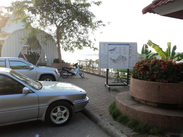 Name:  DSC04001.jpg
Views: 75
Size:  49.5 KB