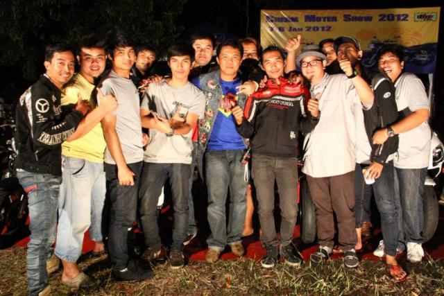 Name:  375284_1800212141809_547020564_n.jpg
Views: 403
Size:  58.2 KB