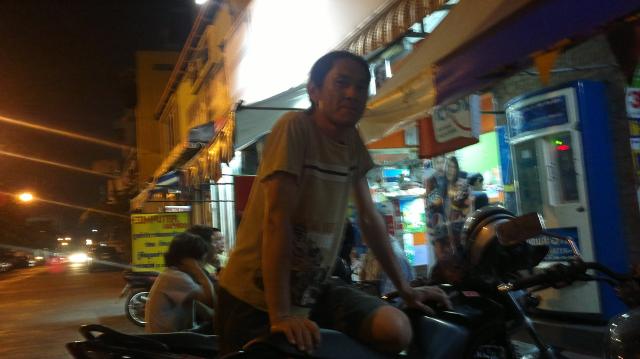 Name:  2012-12-25-1292.jpg
Views: 286
Size:  31.9 KB