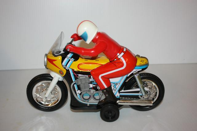 Name:  $(KGrHqF,!oEFCutlTIv9BQv4,eUiTQ~~60_57.jpg
Views: 1030
Size:  30.8 KB