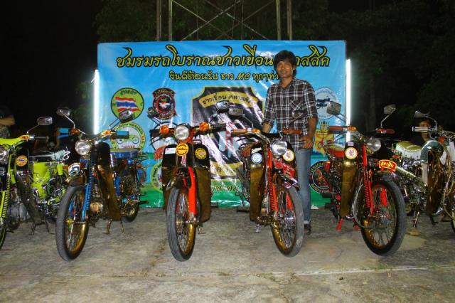 Name:  536283_458686264182926_1077094857_n.jpg
Views: 493
Size:  59.2 KB