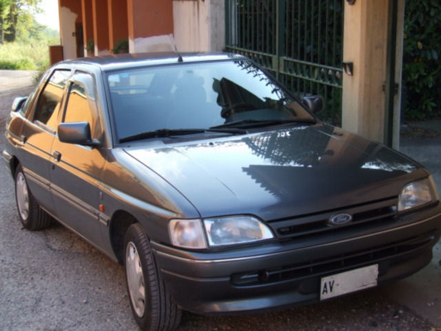 Name:  Ford_Escort_Mk5_(1990-1992).jpg
Views: 366
Size:  65.7 KB