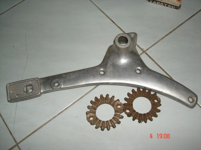 Name:  DSC08236.jpg
Views: 709
Size:  28.1 KB